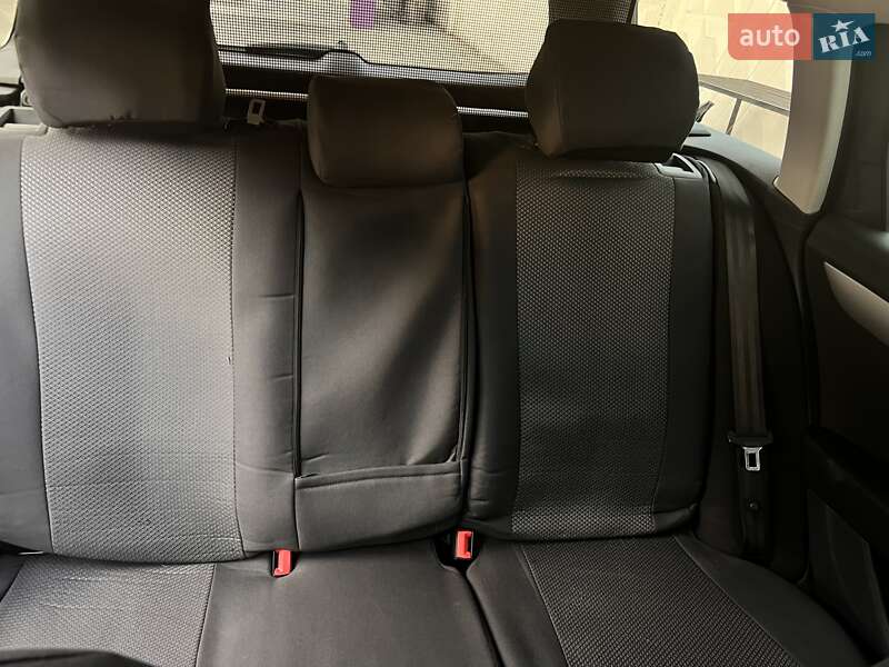 Универсал Volkswagen Passat 2013 в Черновцах