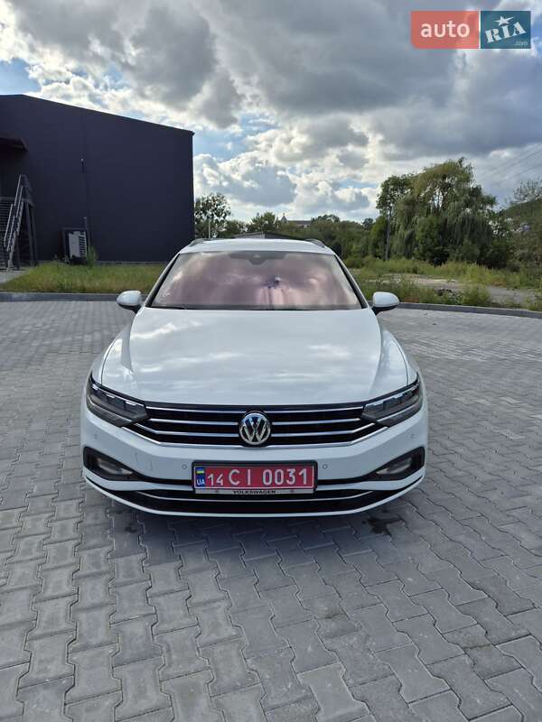 Универсал Volkswagen Passat 2020 в Тернополе