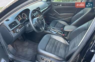 Седан Volkswagen Passat 2014 в 