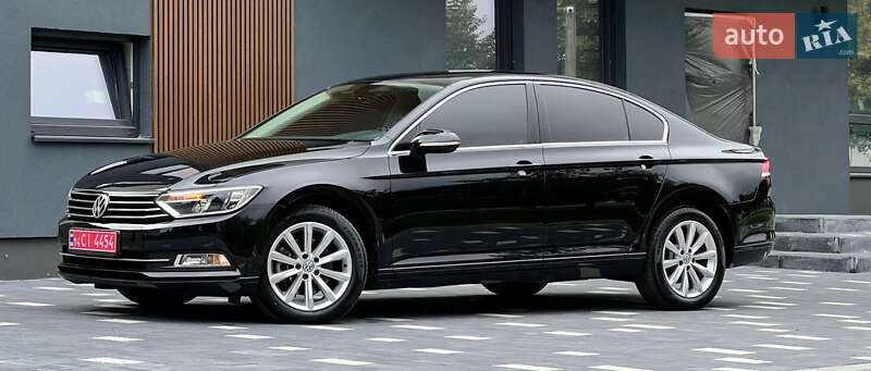 Седан Volkswagen Passat 2019 в Трускавце