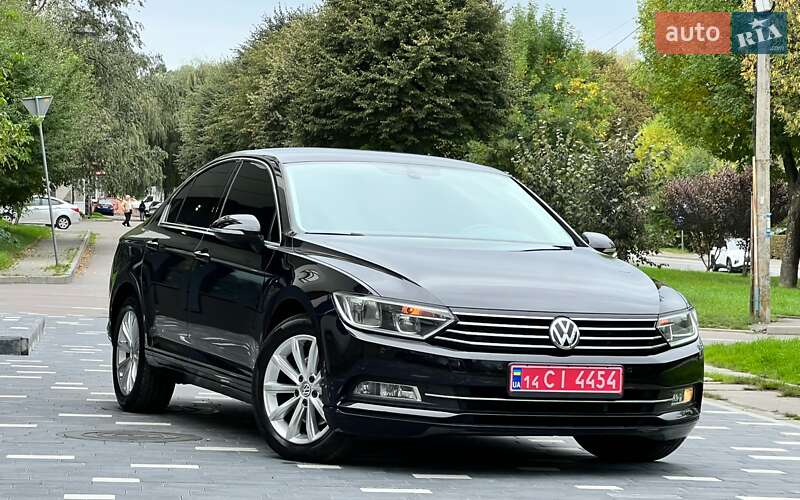 Седан Volkswagen Passat 2019 в Трускавце