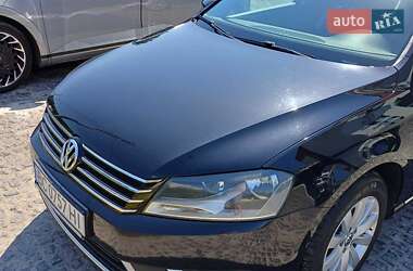 Универсал Volkswagen Passat 2013 в Львове