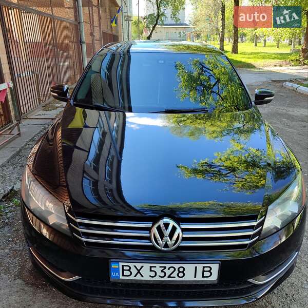 Седан Volkswagen Passat 2013 в Каменец-Подольском