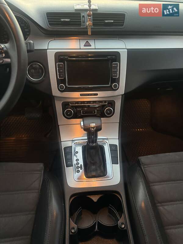 Седан Volkswagen Passat 2010 в Стрию фото 12 Седан Volkswagen Passat 2010 в Стрию