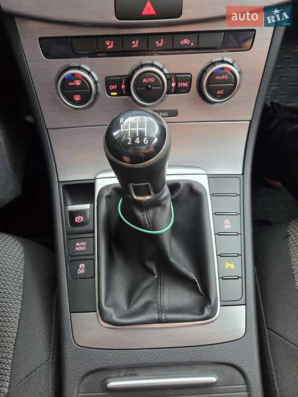 Універсал Volkswagen Passat 2013 в Бахмачі