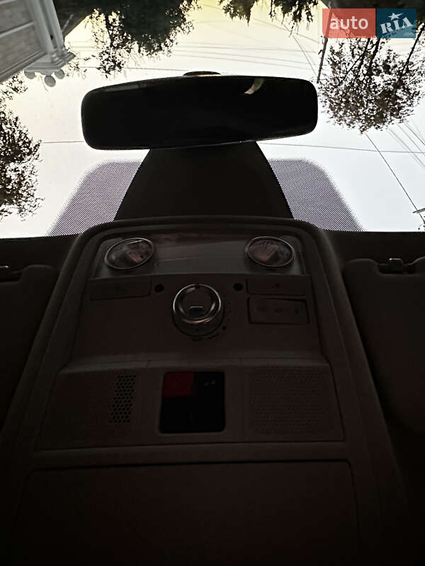 Седан Volkswagen Passat 2018 в Киеве