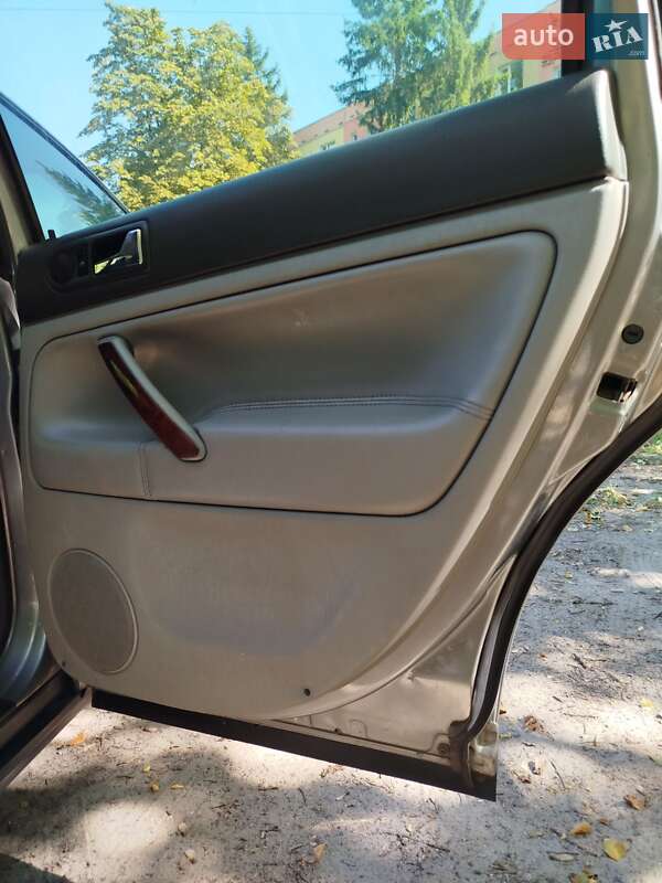 Универсал Volkswagen Passat 2003 в Полтаве фото 4 Универсал Volkswagen Passat 2003 в Полтаве