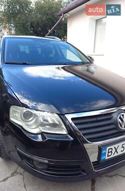 Универсал Volkswagen Passat 2006 в  фото 11 Универсал Volkswagen Passat 2006 в