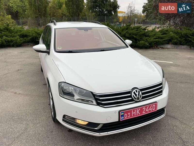 Універсал Volkswagen Passat 2013 в Миколаєві