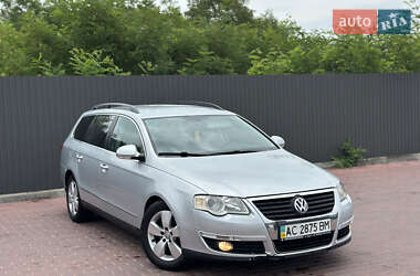 Універсал Volkswagen Passat 2006 в Сарнах
