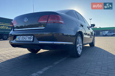 Седан Volkswagen Passat 2013 в Павлограде