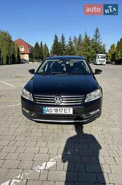 Универсал Volkswagen Passat 2011 в Ужгороде