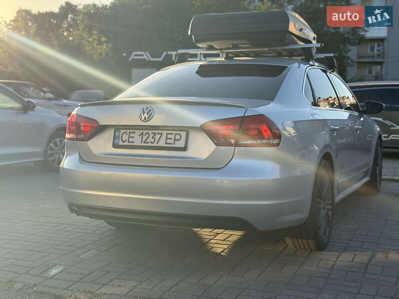 Седан Volkswagen Passat 2013 в Черновцах
