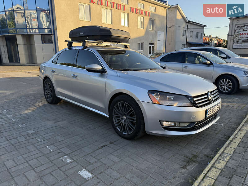 Седан Volkswagen Passat 2013 в Черновцах