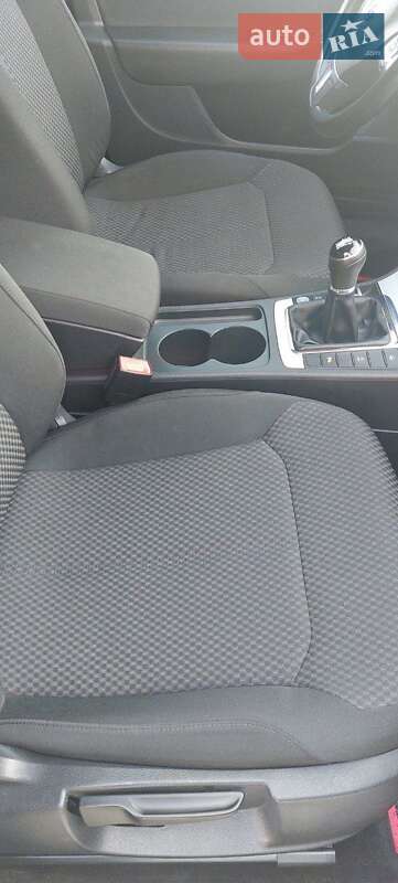 Седан Volkswagen Passat 2012 в Сторожинце