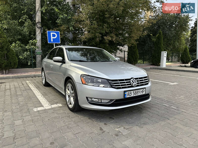 Седан Volkswagen Passat 2014 в Виннице