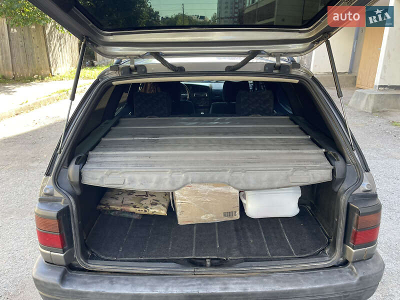 Универсал Volkswagen Passat 1993 в Ивано-Франковске