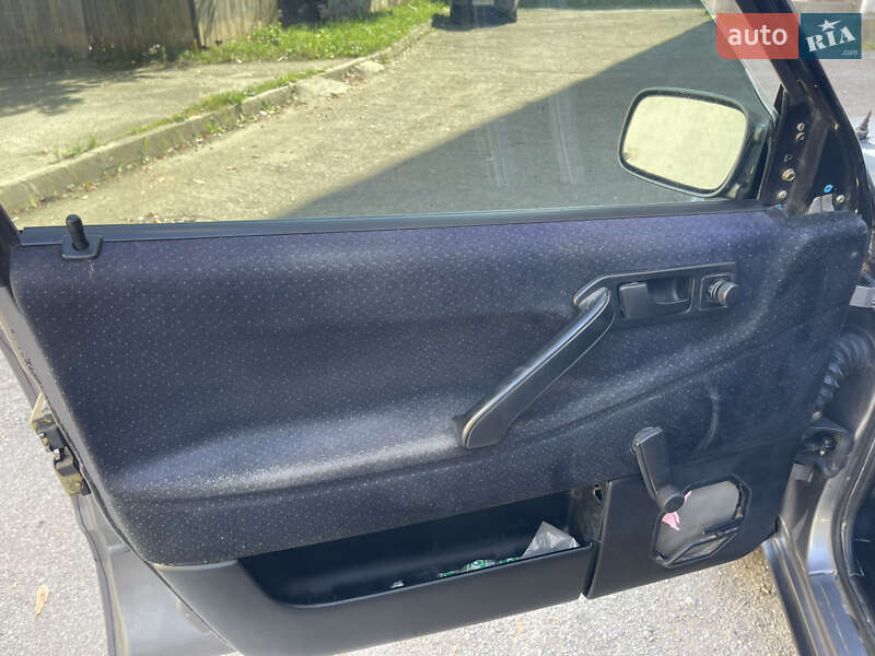 Универсал Volkswagen Passat 1993 в Ивано-Франковске