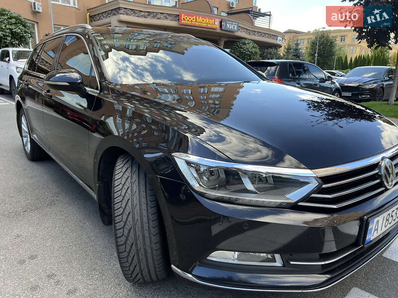 Универсал Volkswagen Passat 2015 в Киеве