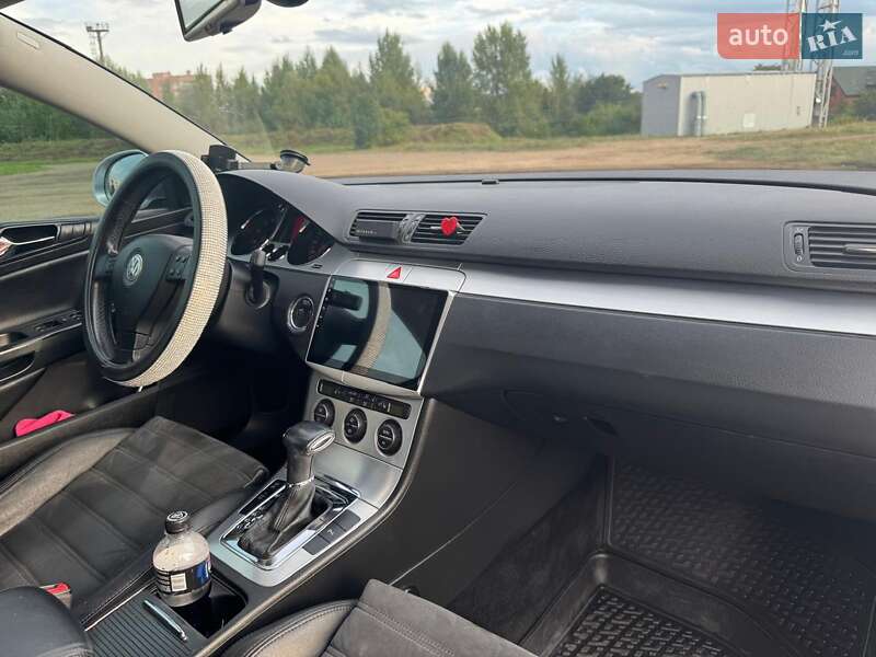 Седан Volkswagen Passat 2008 в Коломые