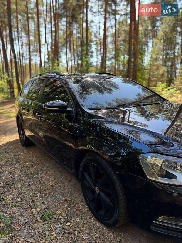 Универсал Volkswagen Passat 2011 в Полтаве