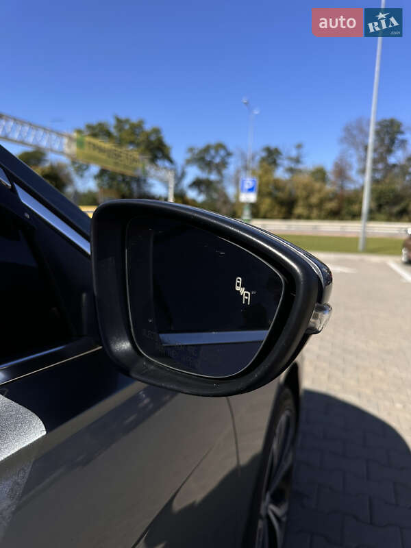 Седан Volkswagen Passat 2020 в Киеве