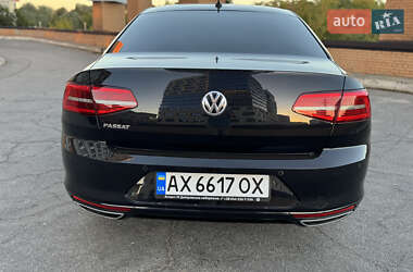 Седан Volkswagen Passat 2018 в 