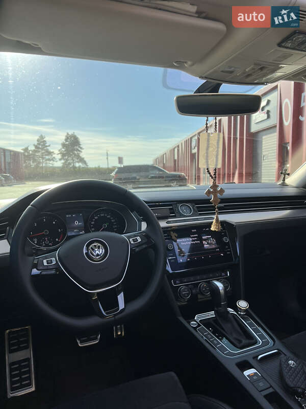 Универсал Volkswagen Passat 2015 в Львове фото 11 Универсал Volkswagen Passat 2015 в Львове