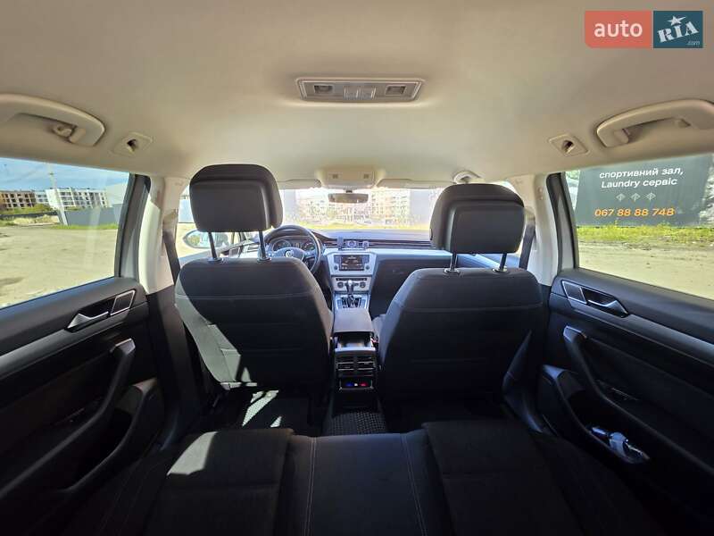 Универсал Volkswagen Passat 2015 в Львове