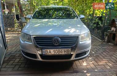 Универсал Volkswagen Passat 2007 в Помошной