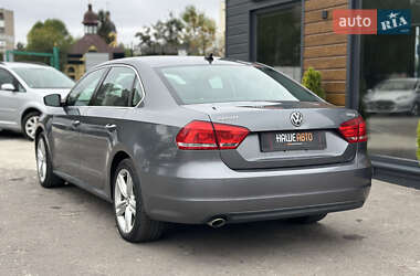 Седан Volkswagen Passat 2013 в 