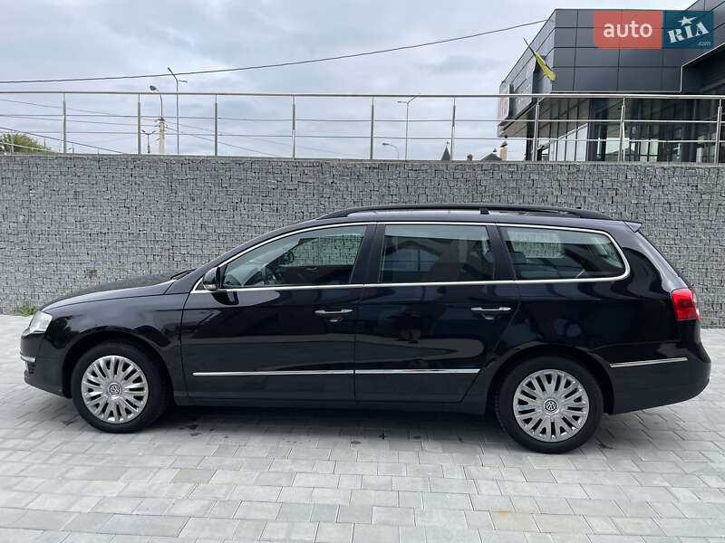 Универсал Volkswagen Passat 2010 в Луцке фото 3 Универсал Volkswagen Passat 2010 в Луцке