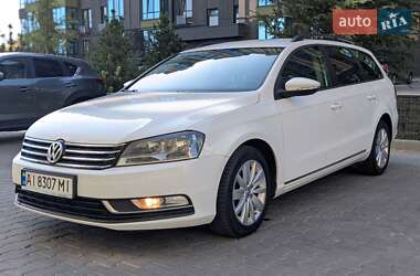 Універсал Volkswagen Passat 2011 в Києві