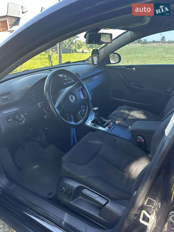 Универсал Volkswagen Passat 2007 в Вижнице