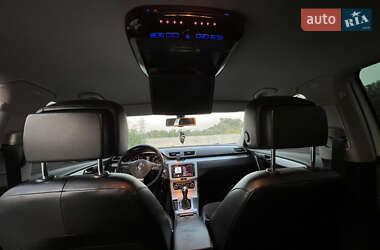 Седан Volkswagen Passat 2011 в 