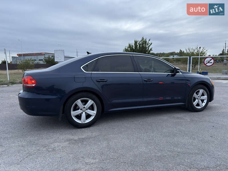 Седан Volkswagen Passat 2012 в Полтаве