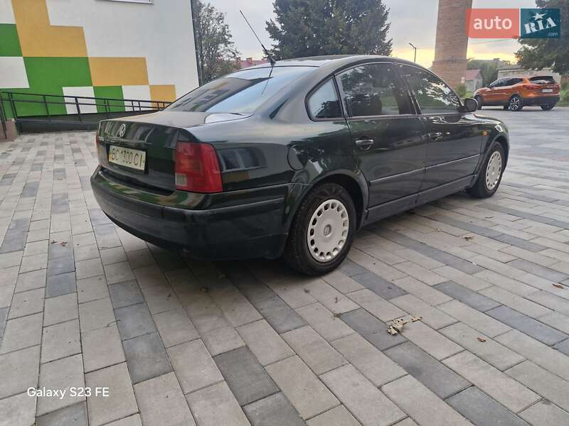 Седан Volkswagen Passat 1997 в Тернополе