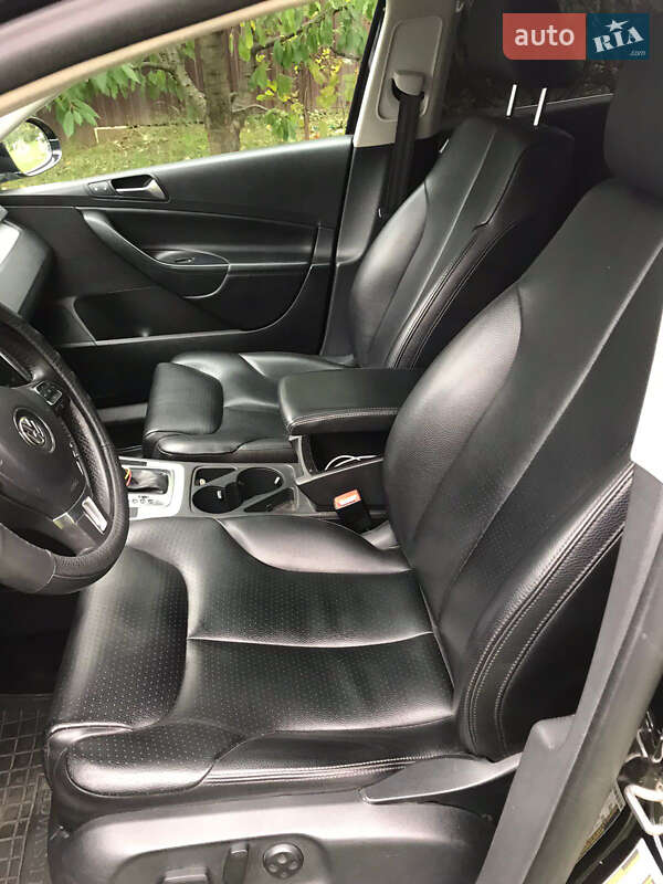 Седан Volkswagen Passat 2010 в Ярмолинцах