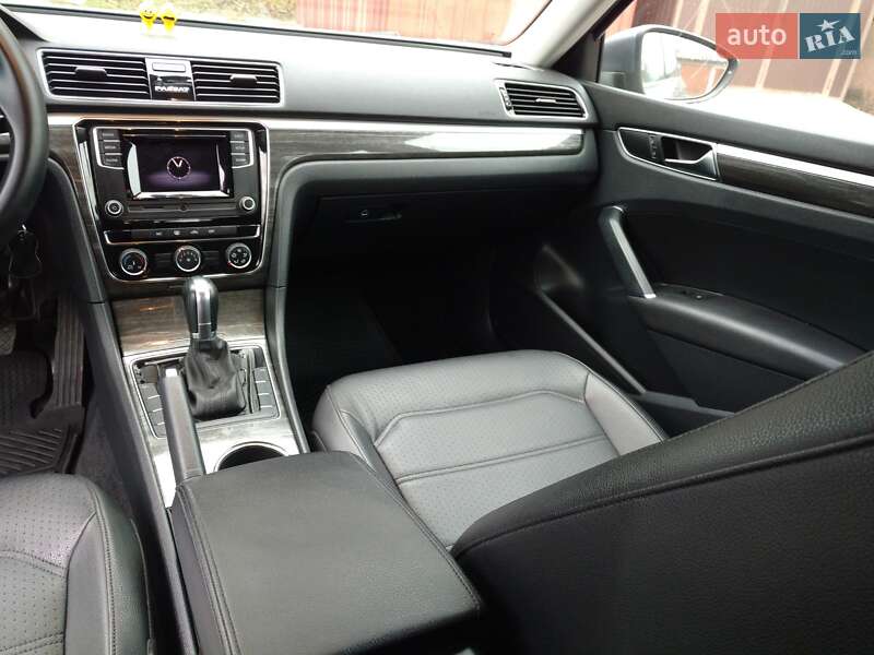 Седан Volkswagen Passat 2018 в Барышевке фото 13 Седан Volkswagen Passat 2018 в Барышевке