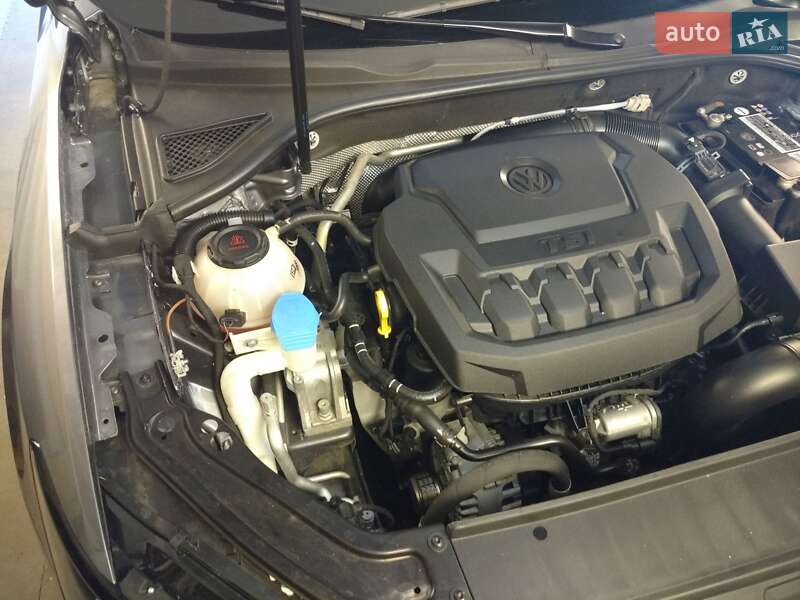 Седан Volkswagen Passat 2018 в Барышевке фото 28 Седан Volkswagen Passat 2018 в Барышевке