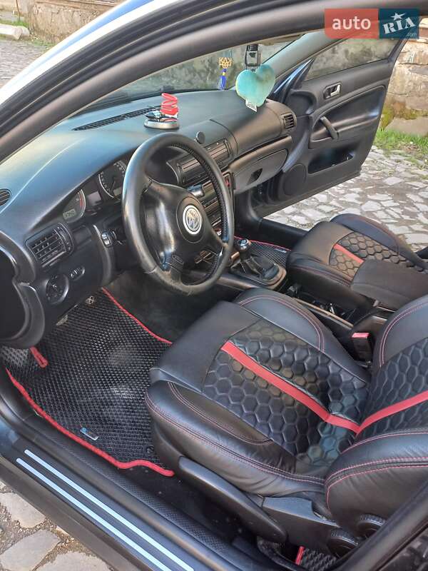 Седан Volkswagen Passat 2003 в Виноградове