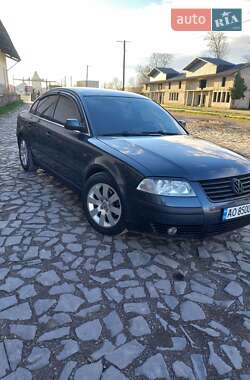 Седан Volkswagen Passat 2003 в 