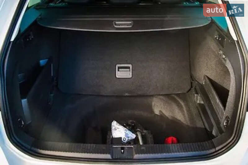 Універсал Volkswagen Passat 2017 в Дніпрі