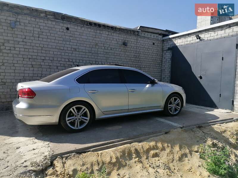 Седан Volkswagen Passat 2014 в Харькове фото 3 Седан Volkswagen Passat 2014 в Харькове