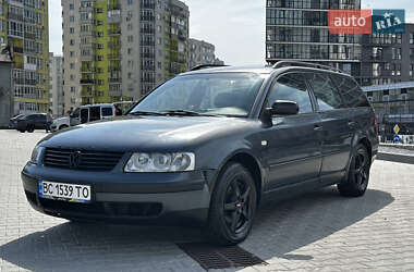 Универсал Volkswagen Passat 1999 в Львове