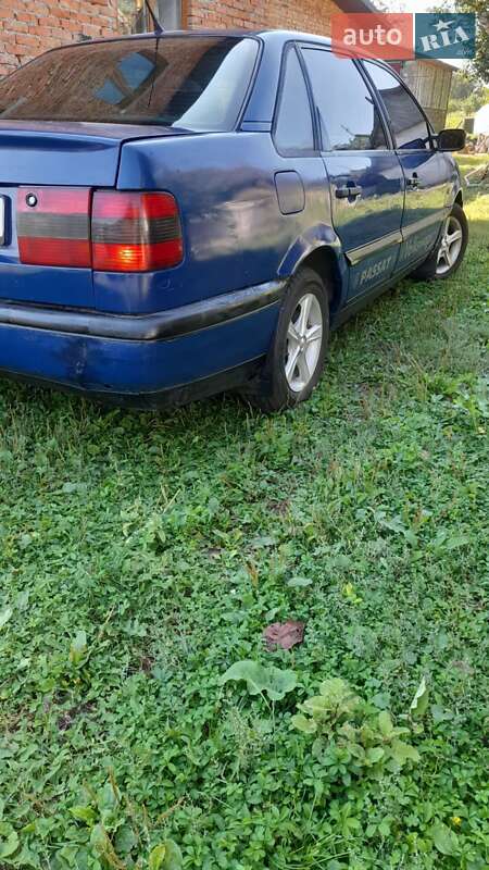 Седан Volkswagen Passat 1996 в Хотине фото 28 Седан Volkswagen Passat 1996 в Хотине