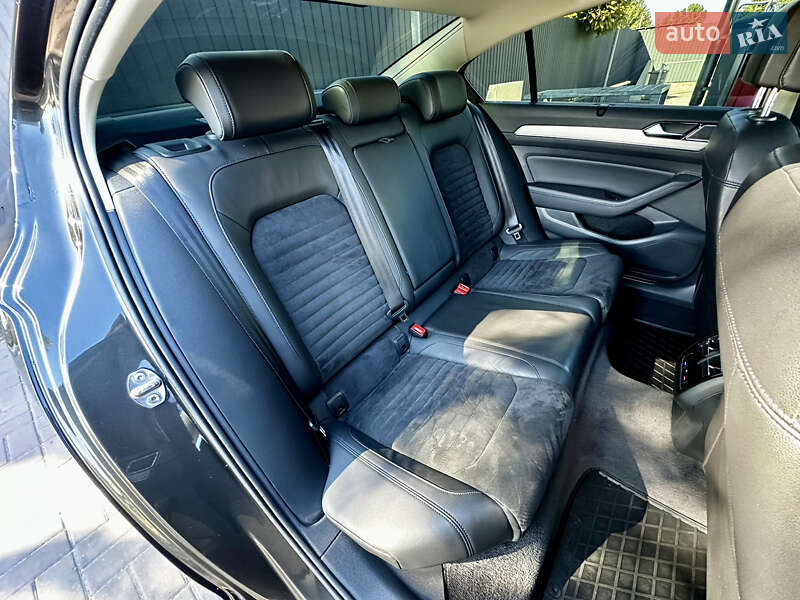 Седан Volkswagen Passat 2017 в Днепре фото 26 Седан Volkswagen Passat 2017 в Днепре