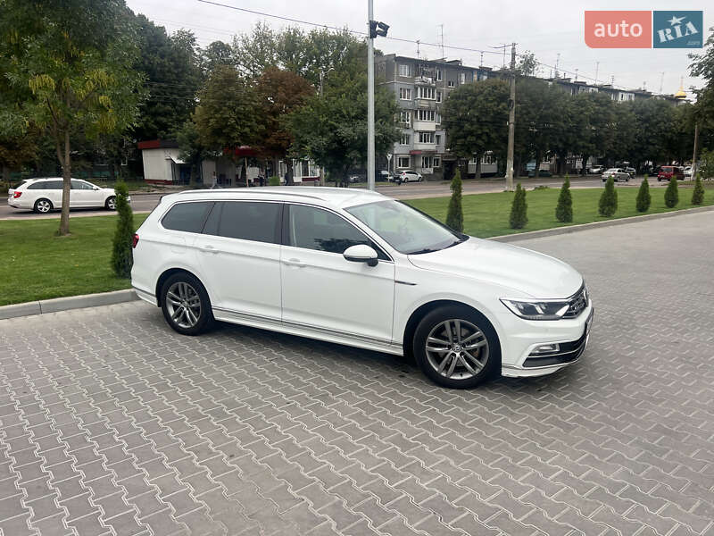 Универсал Volkswagen Passat 2018 в Житомире