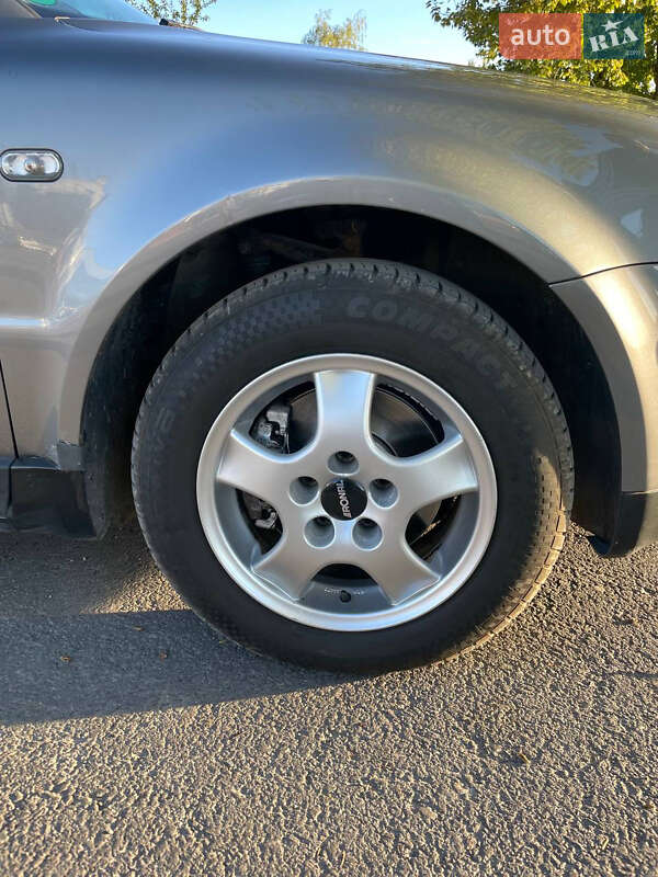 Седан Volkswagen Passat 2001 в Тернополе фото 25 Седан Volkswagen Passat 2001 в Тернополе