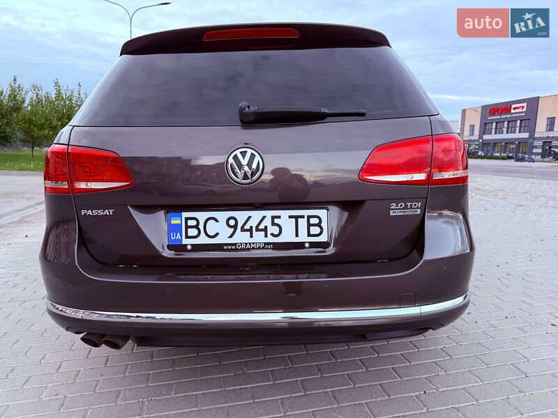 Универсал Volkswagen Passat 2013 в Радехове